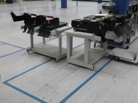 Photo Used UNIVERSAL Feeders For Sale