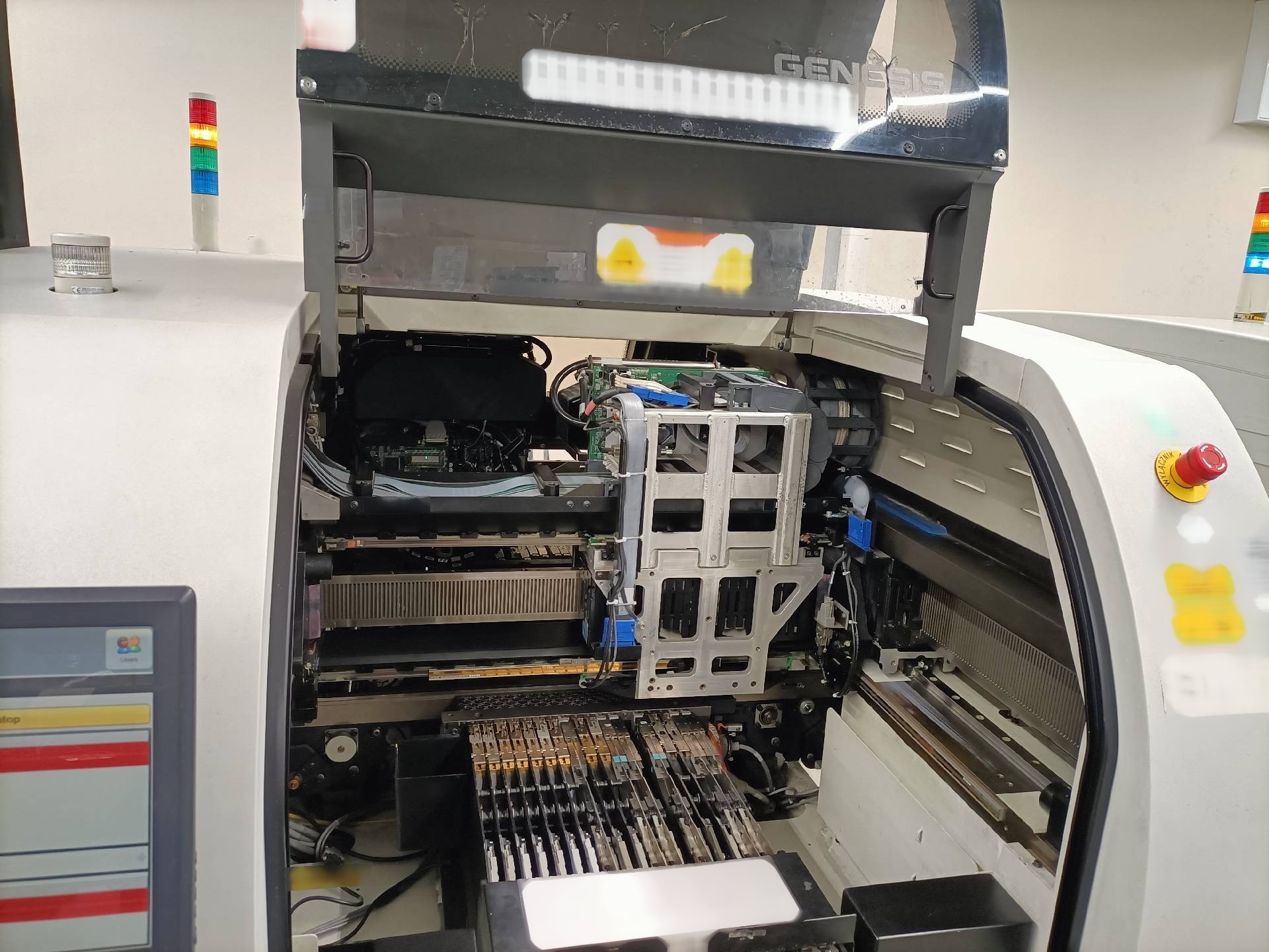 Foto Verwendet UNIVERSAL GENESIS GC-120 Zum Verkauf
