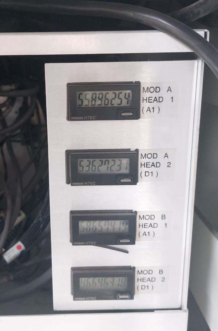 Foto Verwendet UNIVERSAL GENESIS GC-120Q Zum Verkauf