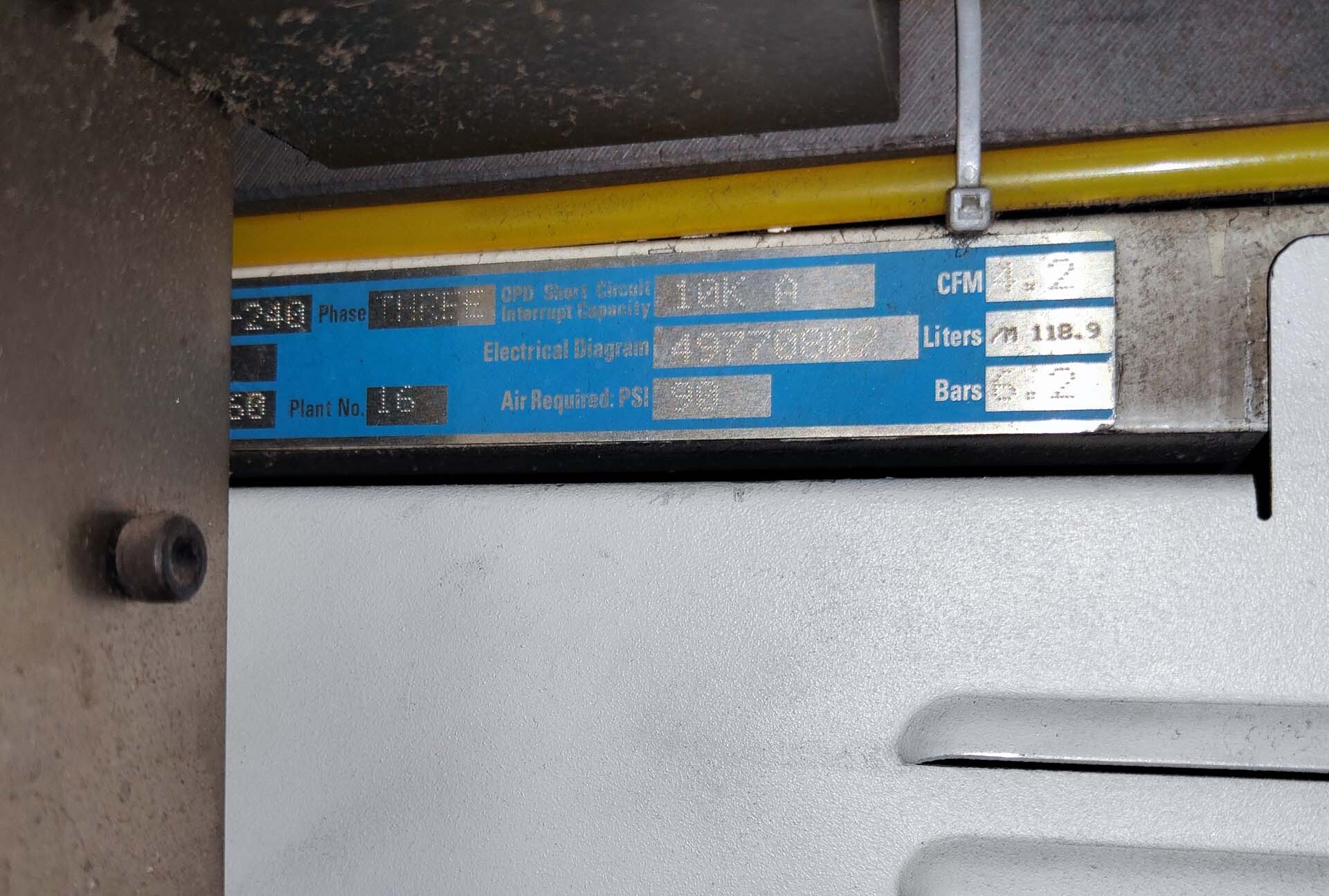 フォト（写真） 使用される UNIVERSAL GENESIS GC-60D 販売のために