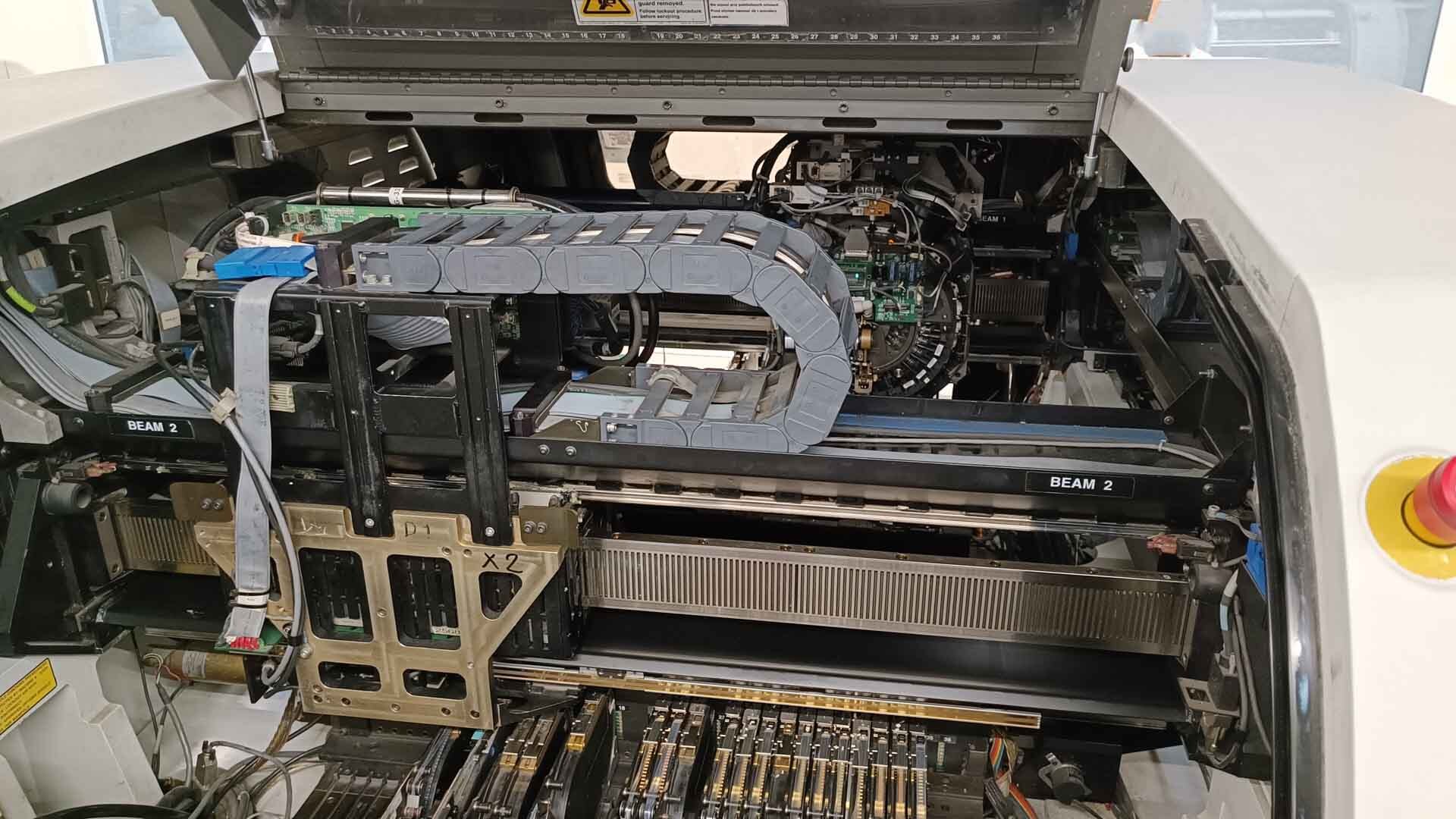 フォト（写真） 使用される UNIVERSAL GENESIS GC-60D 販売のために