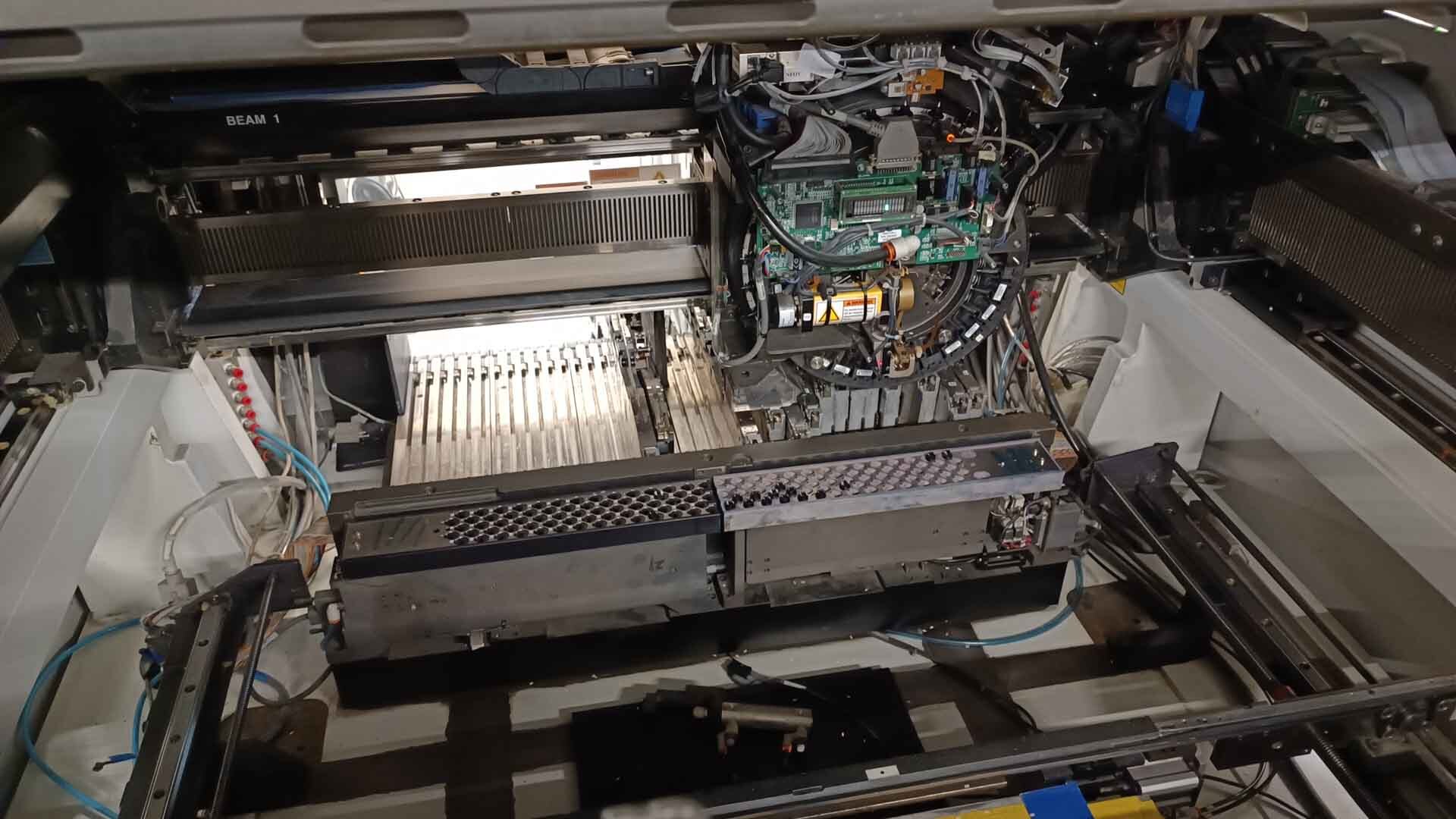 フォト（写真） 使用される UNIVERSAL GENESIS GC-60D 販売のために