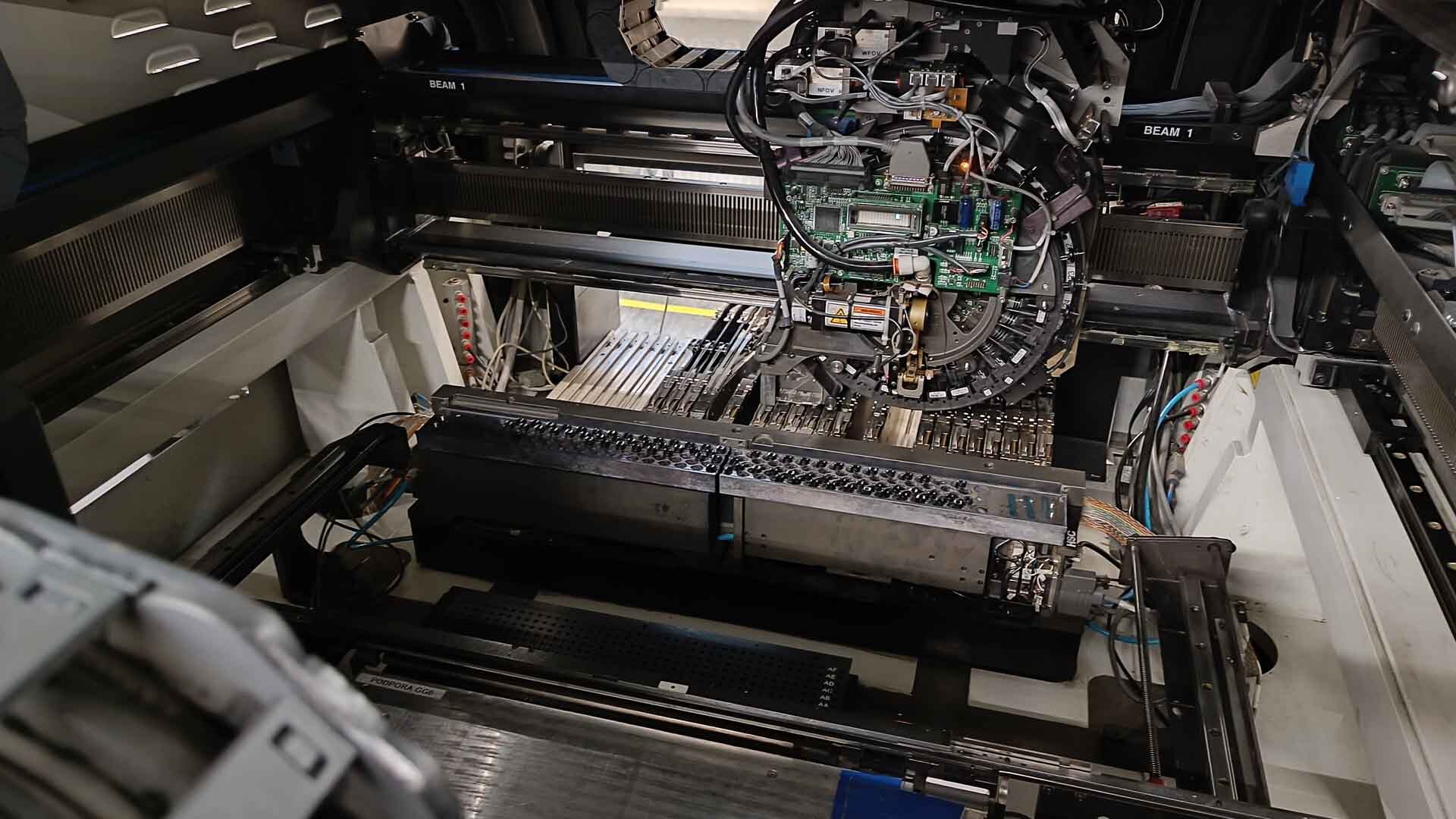 Foto Verwendet UNIVERSAL GENESIS GC-60D Zum Verkauf