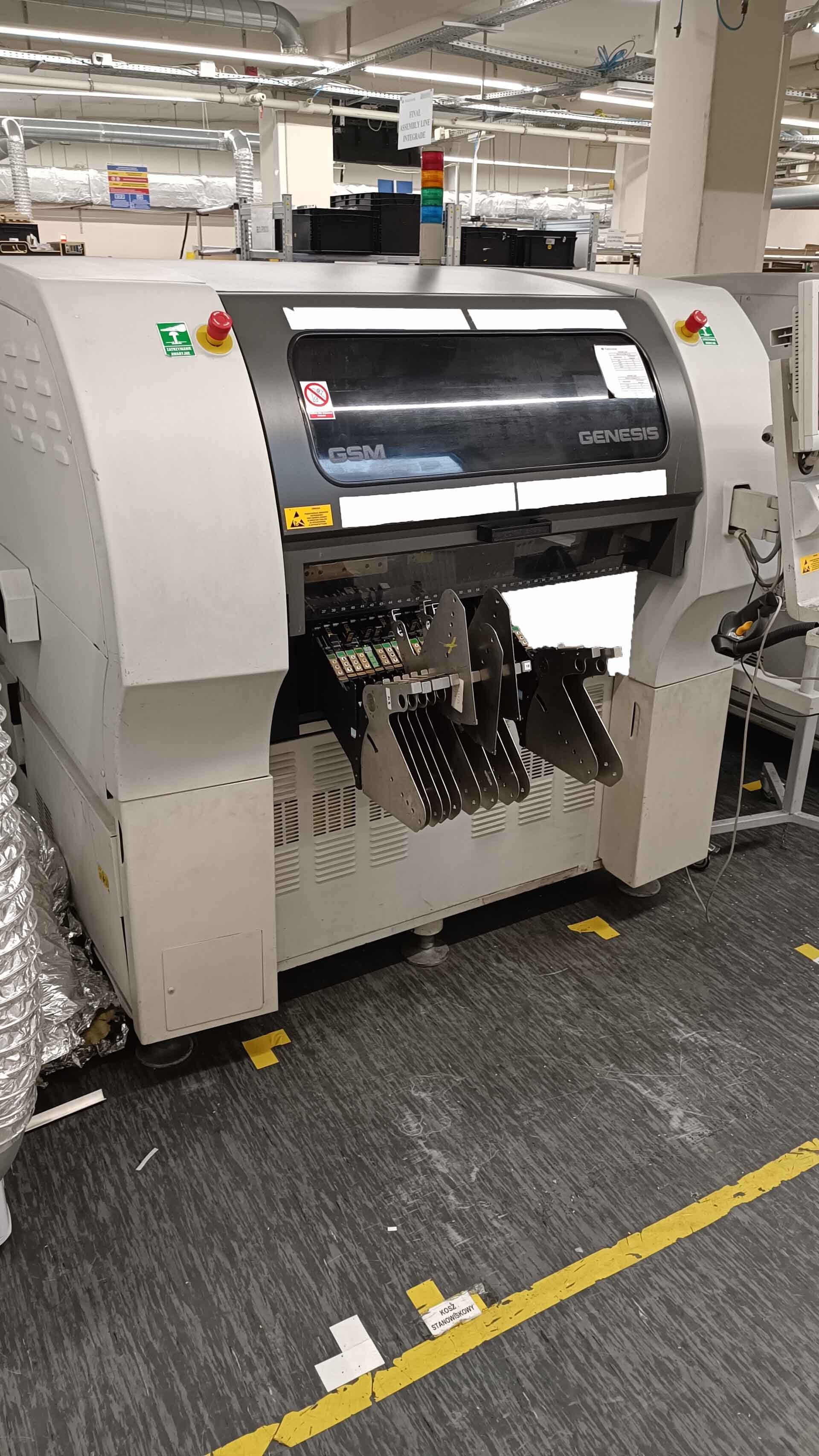 Foto Verwendet UNIVERSAL GENESIS GC-60D Zum Verkauf
