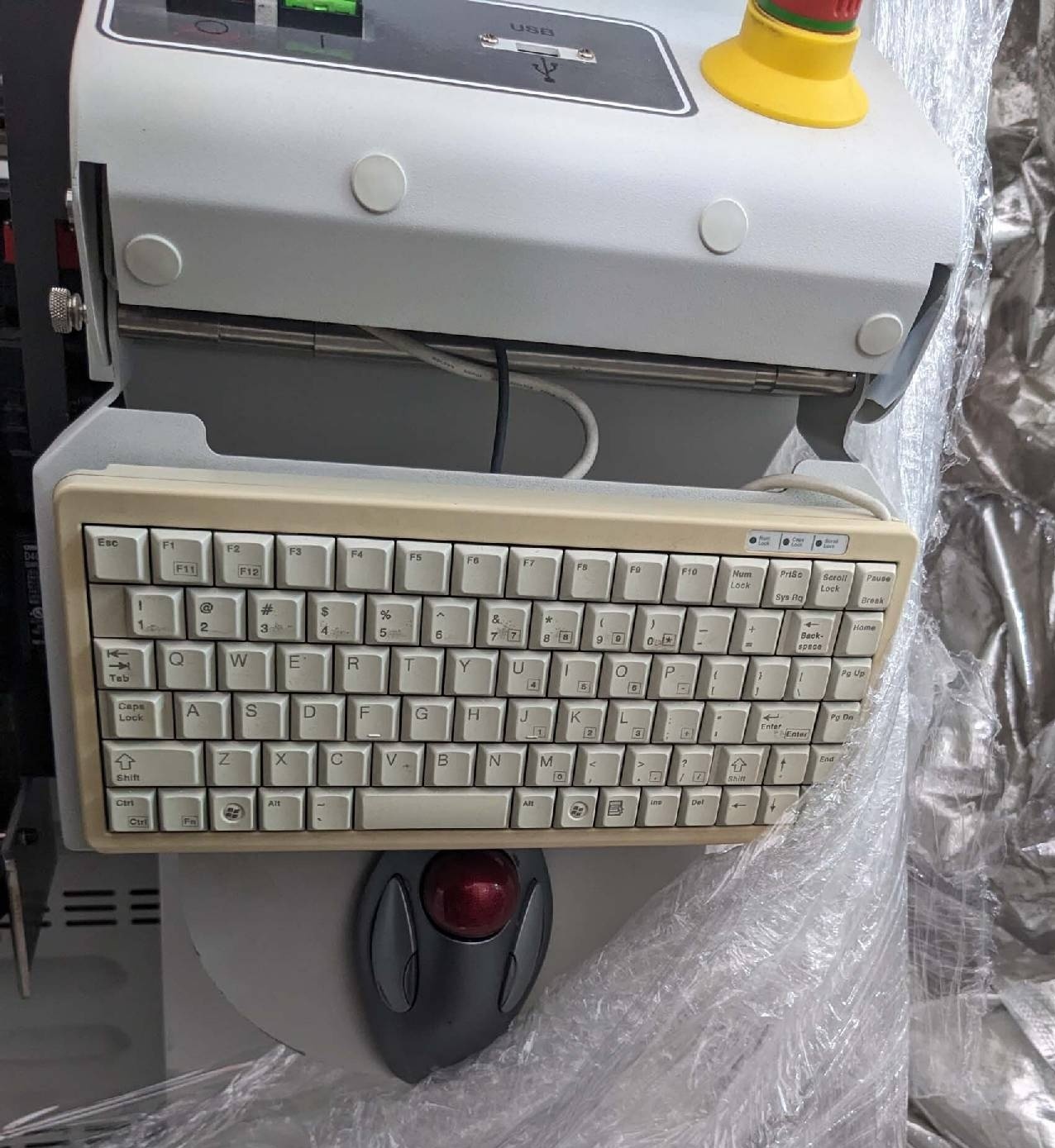 图为 已使用的 UNIVERSAL GENESIS GX-11S 4992C 待售