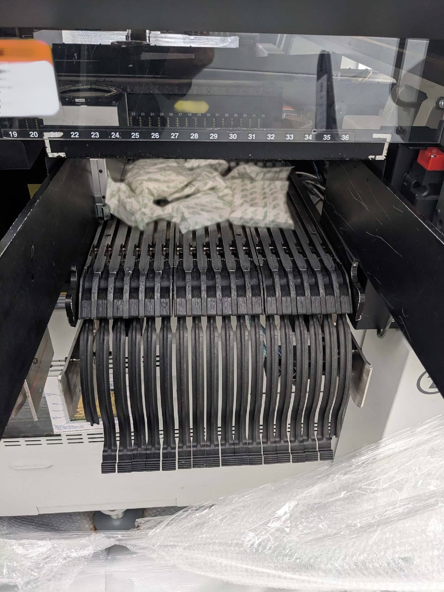 图为 已使用的 UNIVERSAL GENESIS GX-11S 4992C 待售