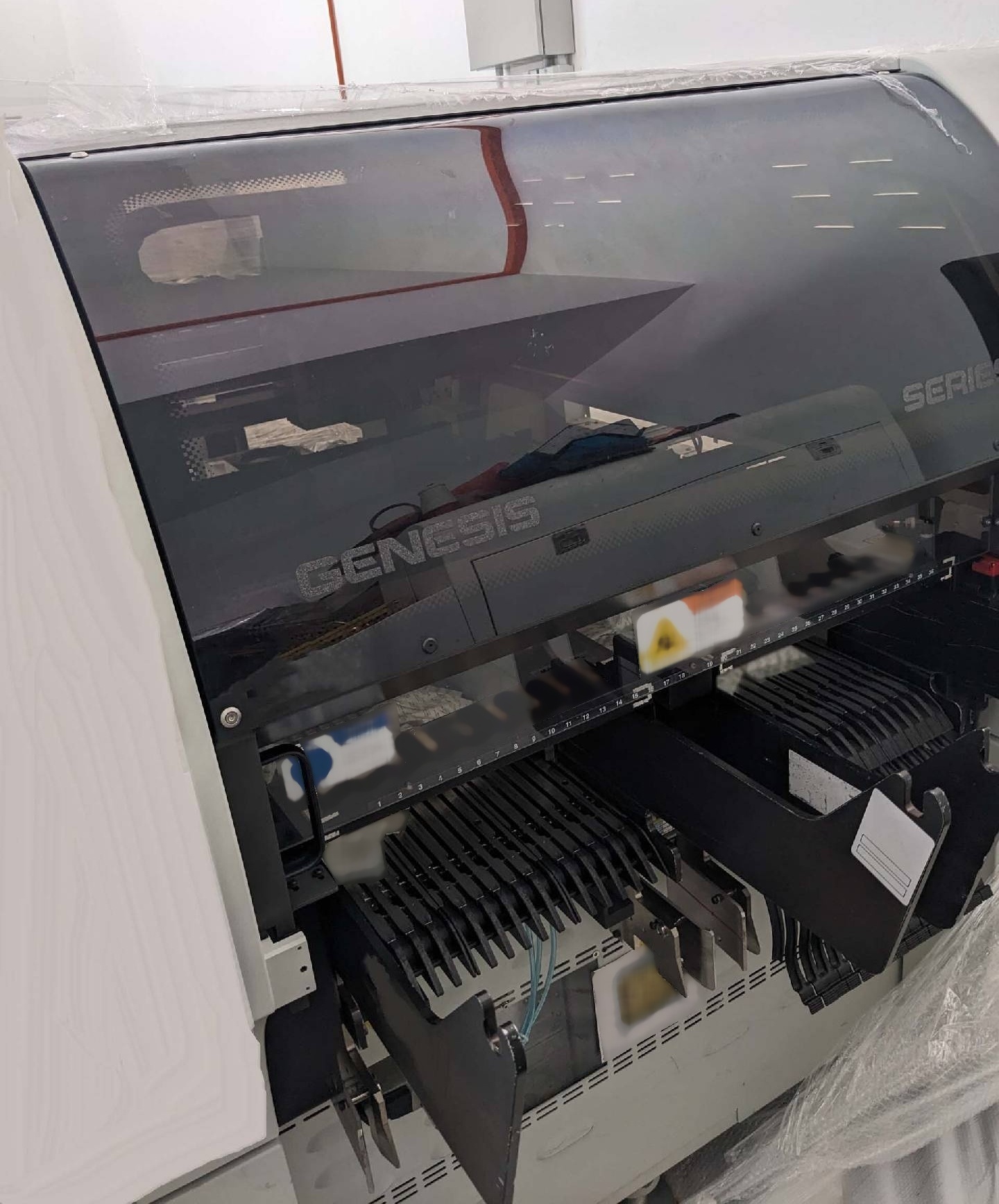 图为 已使用的 UNIVERSAL GENESIS GX-11S 4992C 待售