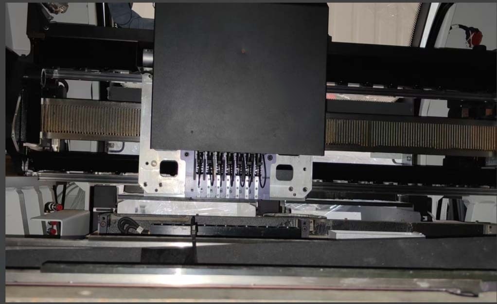 图为 已使用的 UNIVERSAL GENESIS GX-11S 4992C 待售