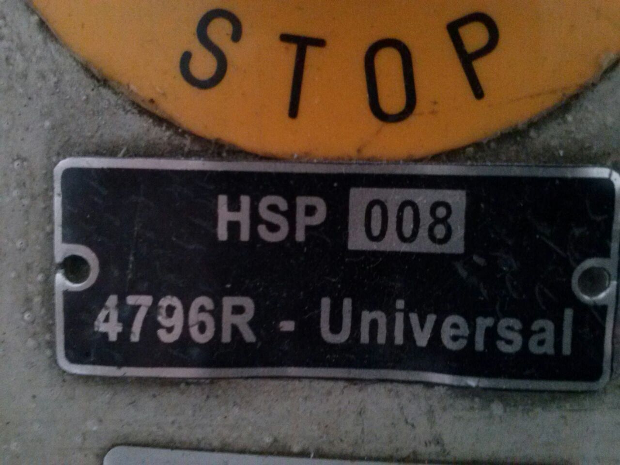 图为 已使用的 UNIVERSAL HSP 4796R 待售
