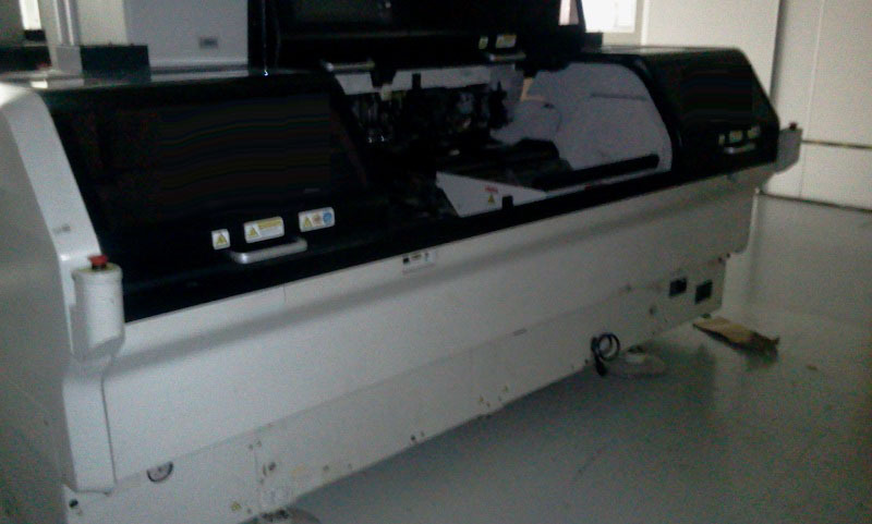 Photo Utilisé UNIVERSAL HSP 4797 Series À vendre