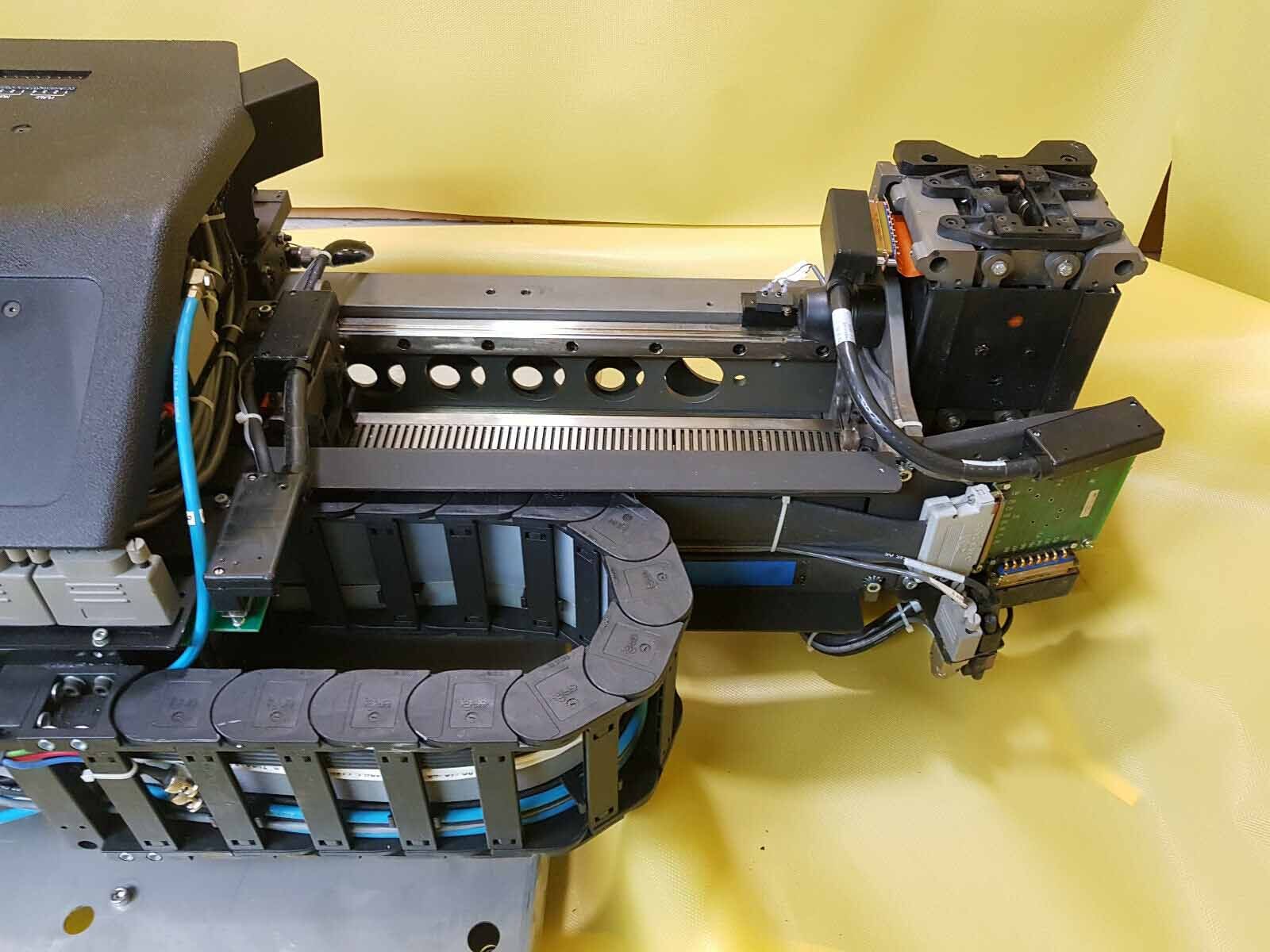 Foto Verwendet UNIVERSAL Robot for GSM II Zum Verkauf