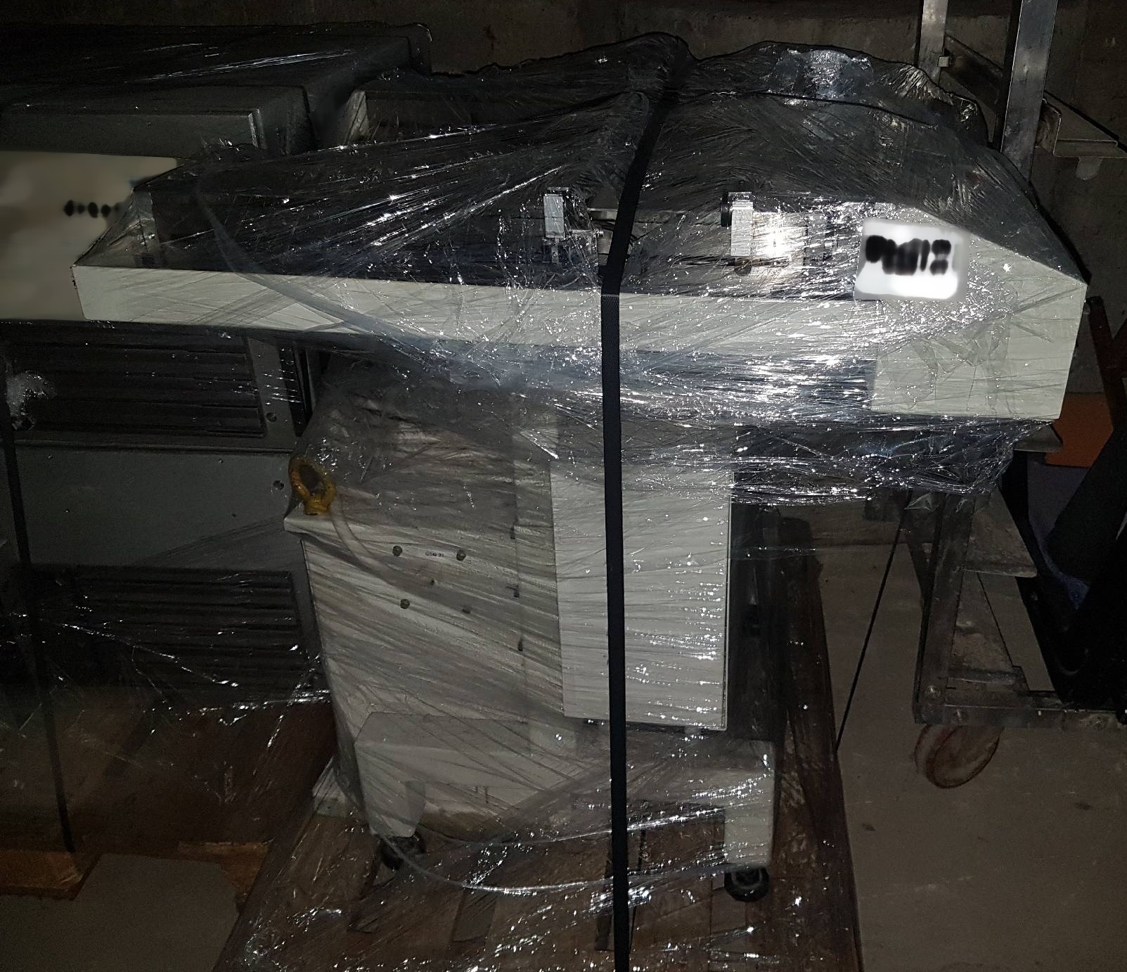 Foto Verwendet UNIVERSAL S5362T08 Zum Verkauf
