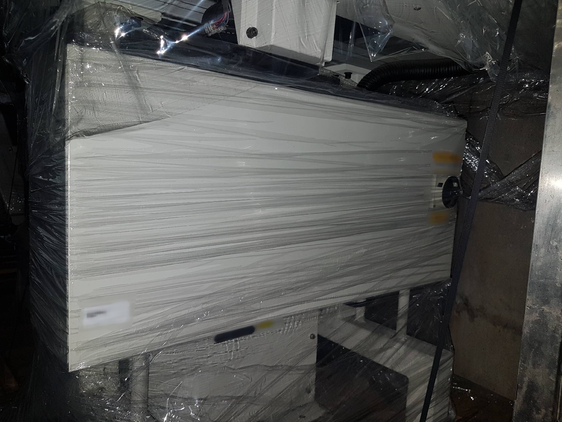 Foto Verwendet UNIVERSAL S5362T08 Zum Verkauf