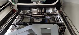 フォト（写真） 使用される UNIVERSAL Uflex 販売のために