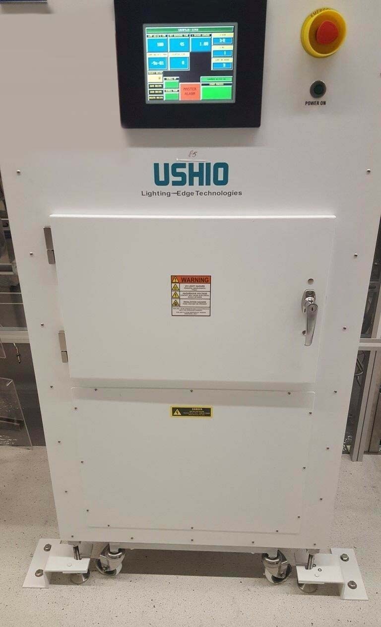 Photo Utilisé USHIO UVFLS-172-VP-QC À vendre