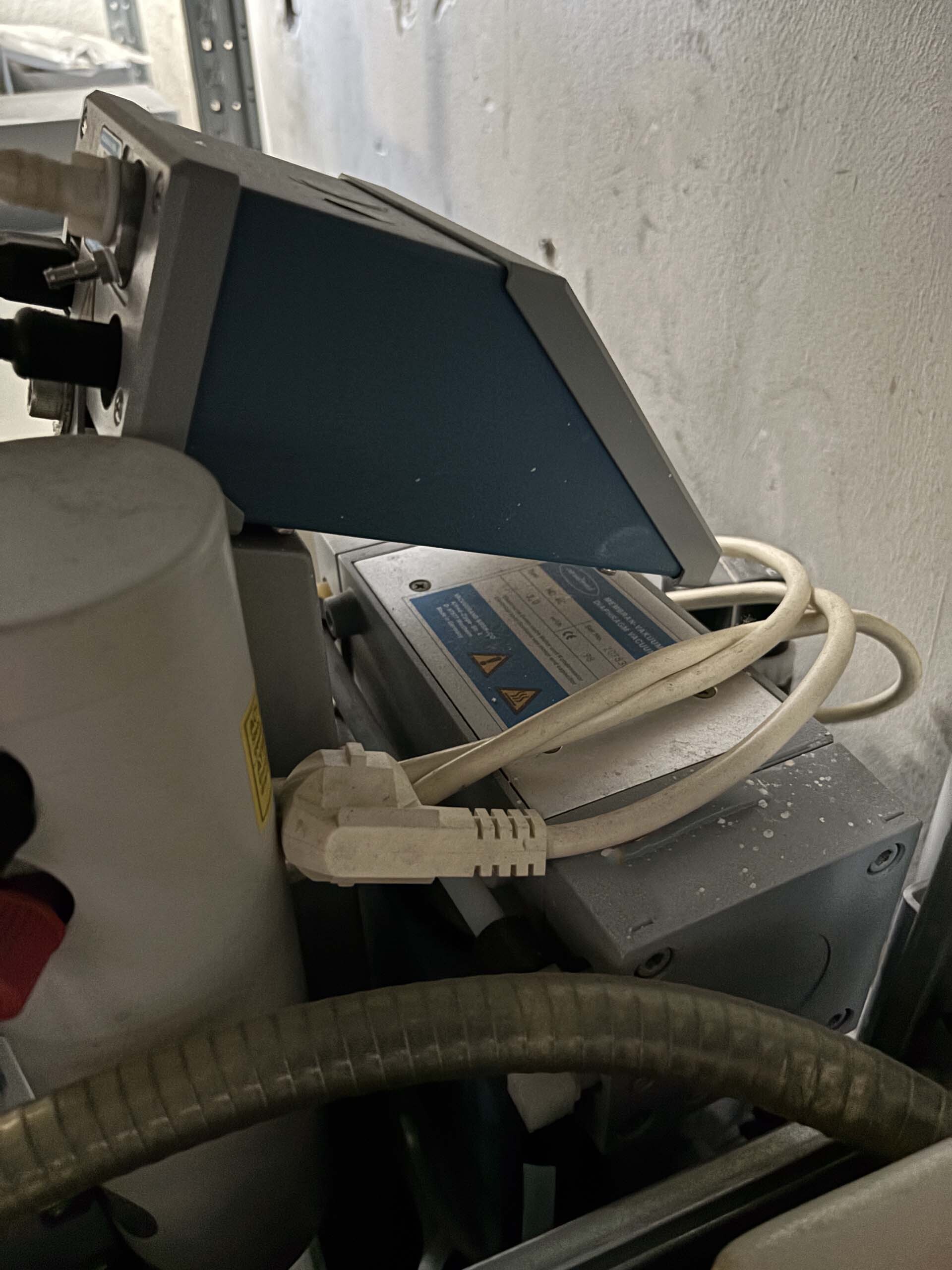 フォト（写真） 使用される VACUUBRAND MD-4C 販売のために