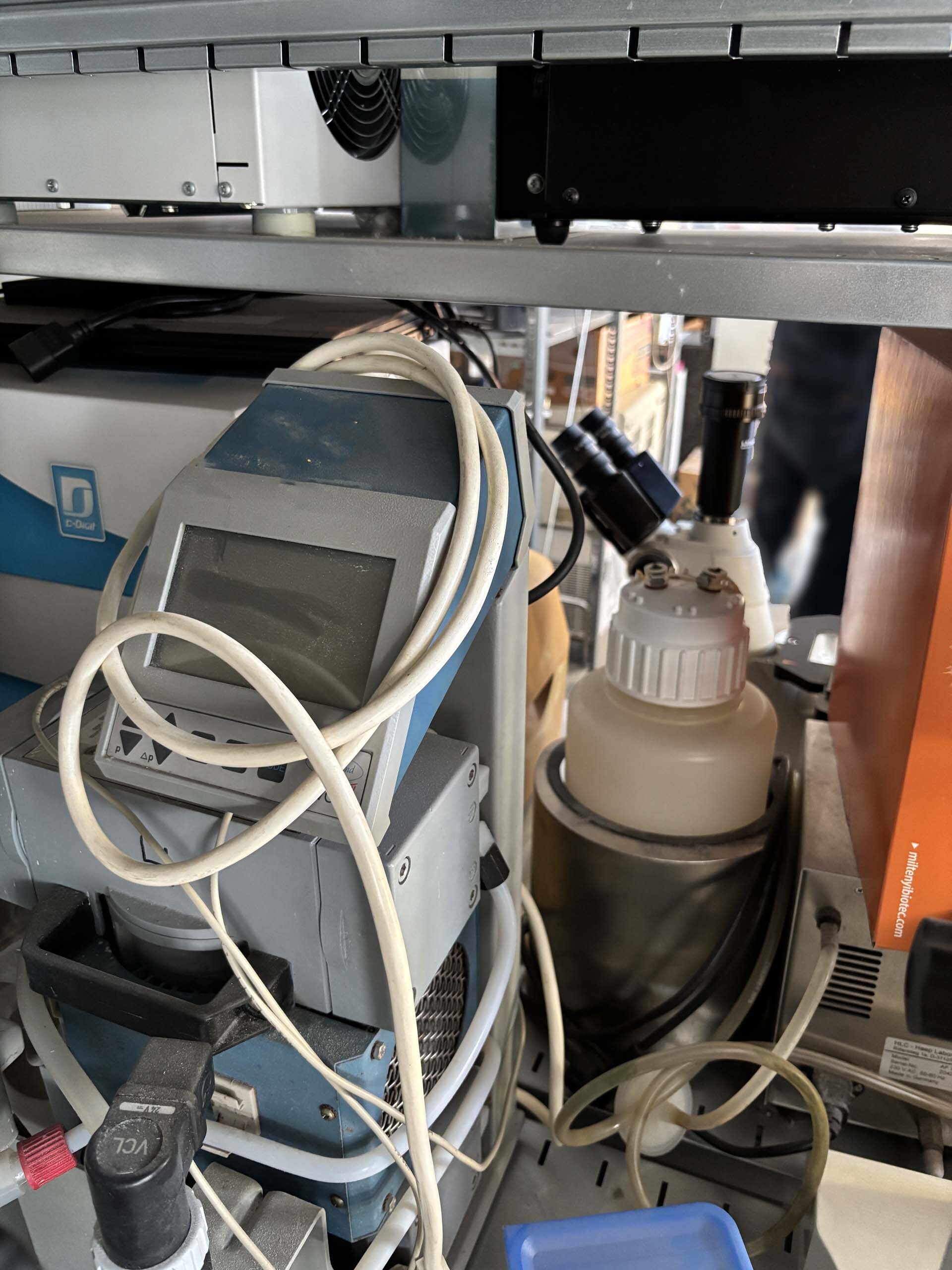フォト（写真） 使用される VACUUBRAND MD-4C 販売のために