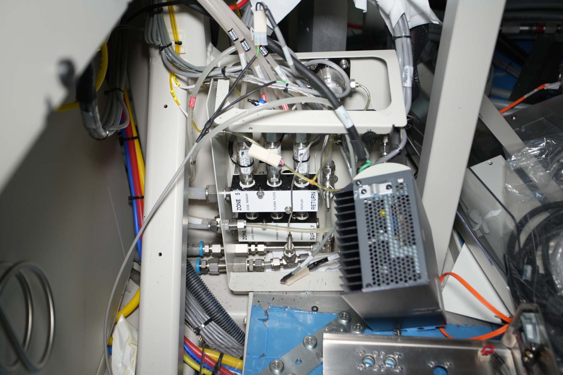 Photo Utilisé VARIAN / AMAT / APPLIED MATERIALS VIISta HCS À vendre