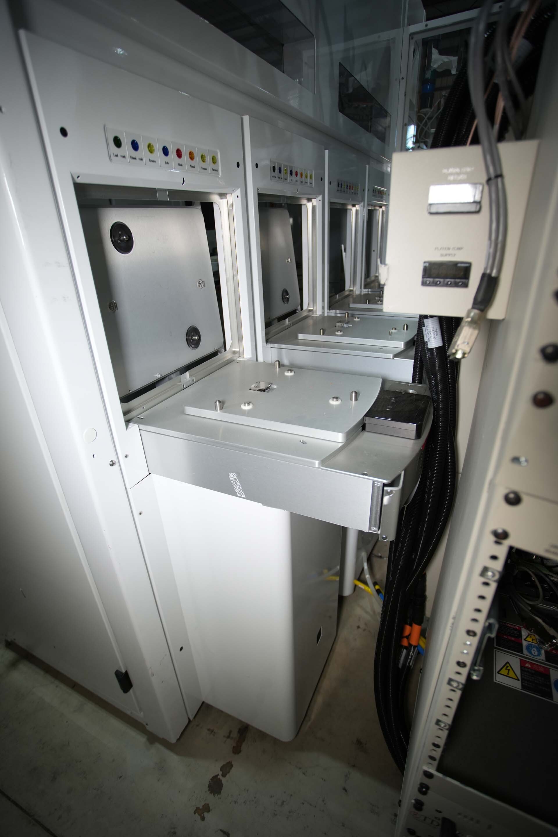 Photo Utilisé VARIAN / AMAT / APPLIED MATERIALS VIISta HCS À vendre