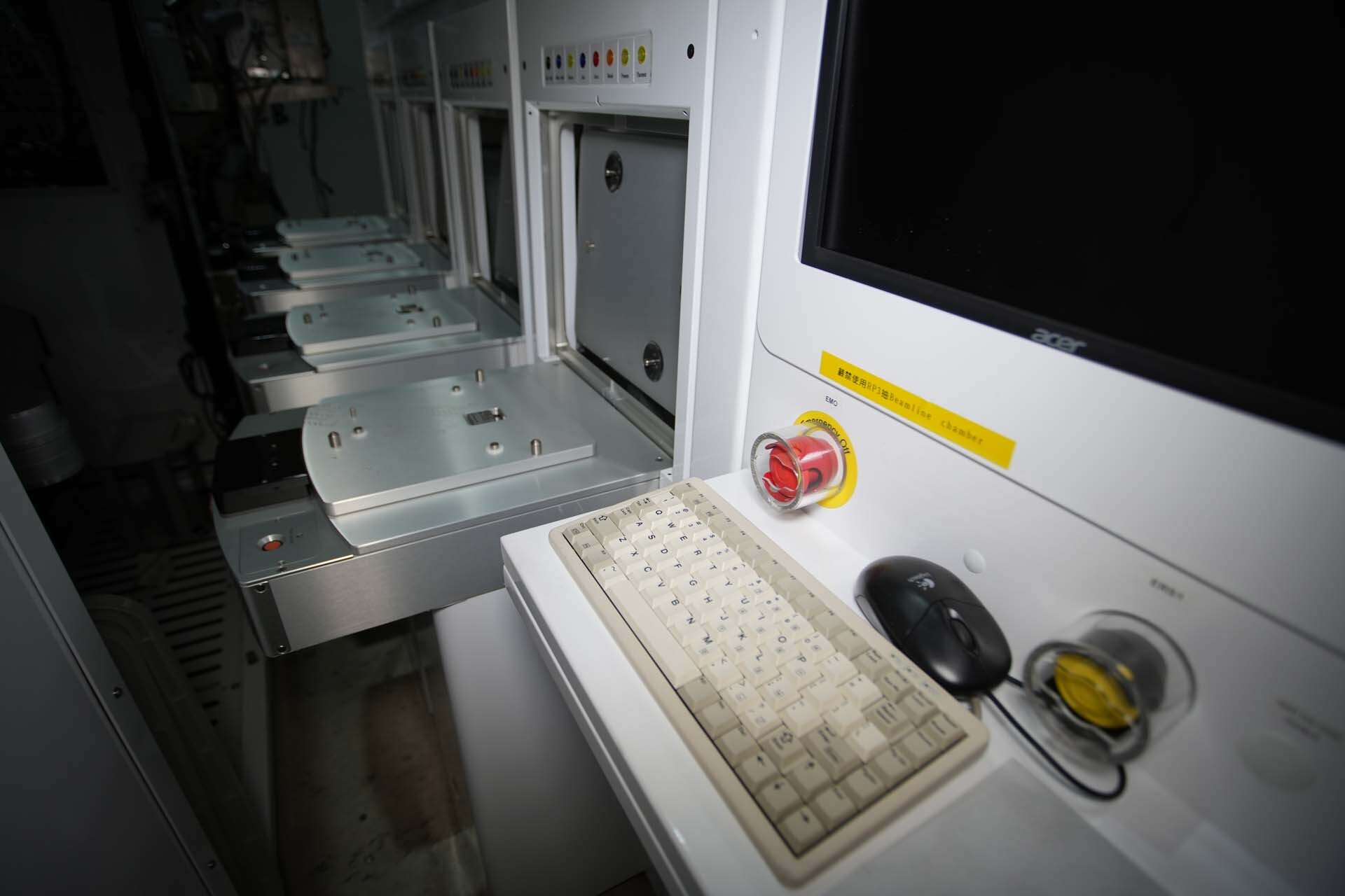 Photo Utilisé VARIAN / AMAT / APPLIED MATERIALS VIISta HCS À vendre
