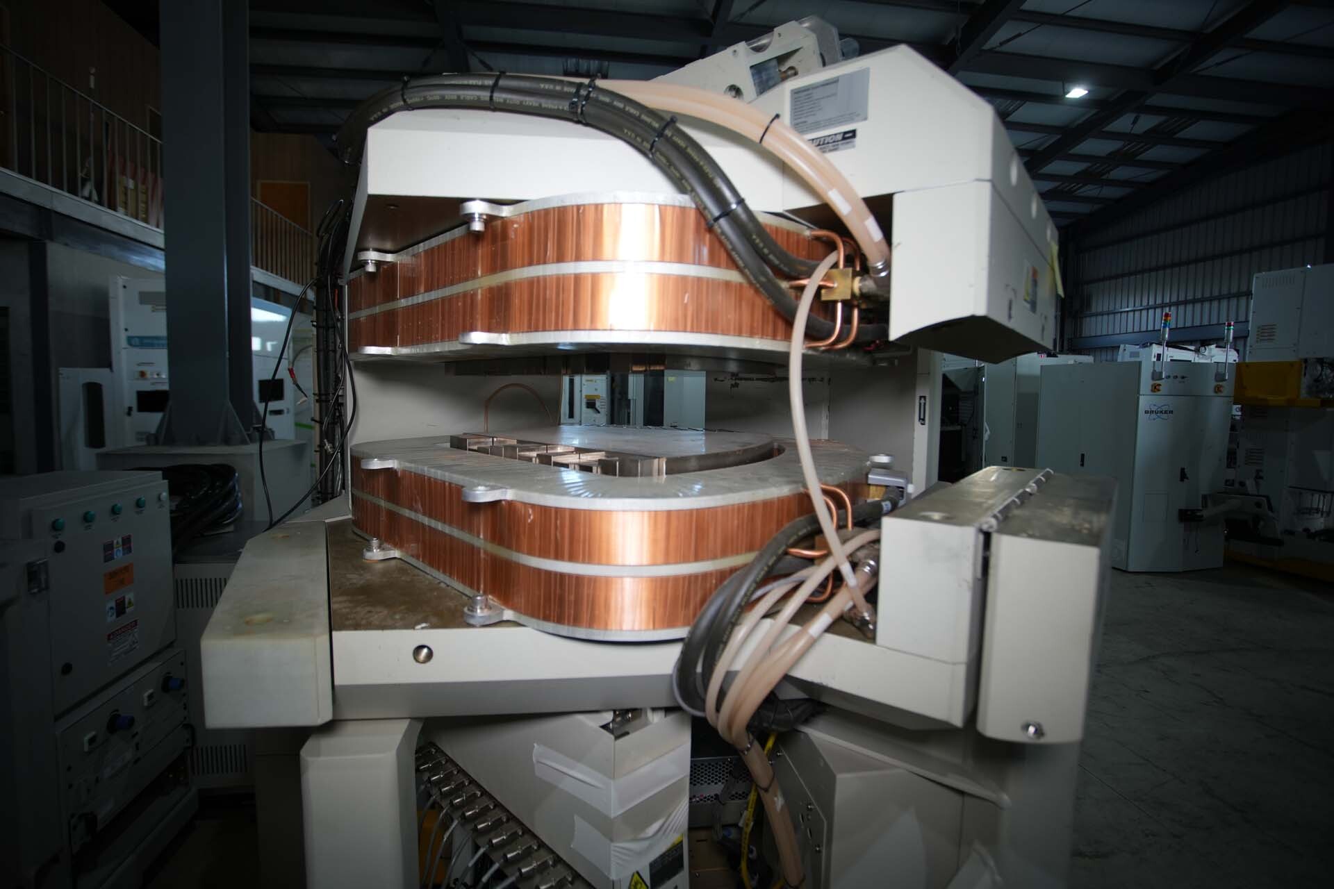 Photo Utilisé VARIAN / AMAT / APPLIED MATERIALS VIISta HCS À vendre