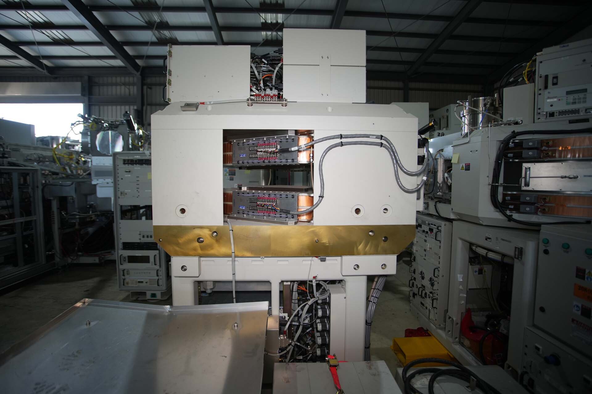 Photo Utilisé VARIAN / AMAT / APPLIED MATERIALS VIISta HCS À vendre