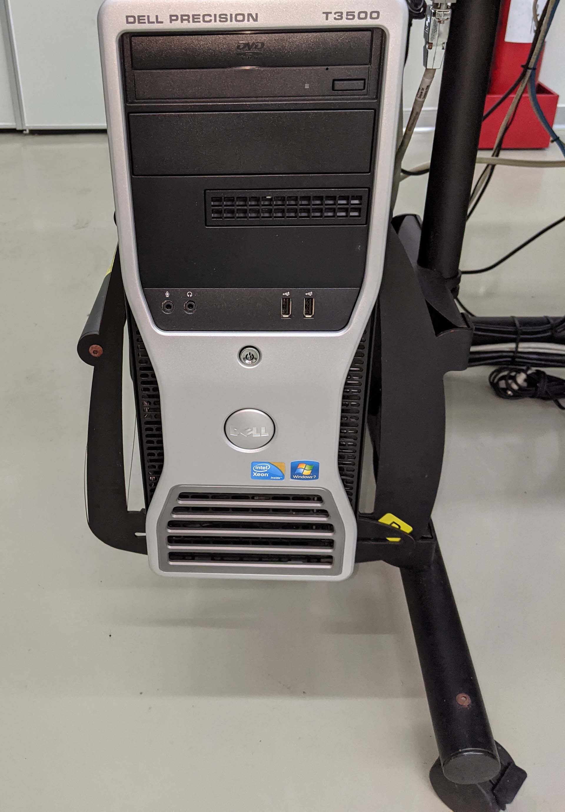 图为 已使用的 VEECO GEN 2000 待售