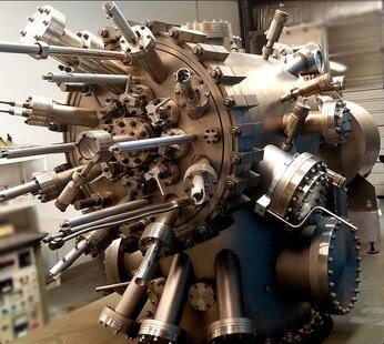 Photo Used Molecular Beam Epitaxy for sale