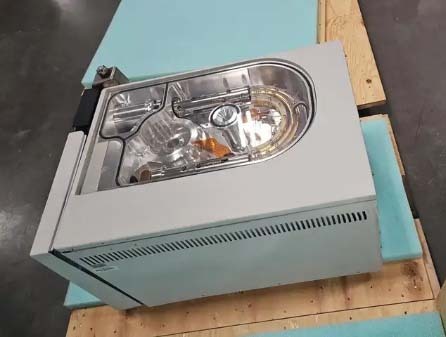 圖為 已使用的 VARIAN 1200 待售