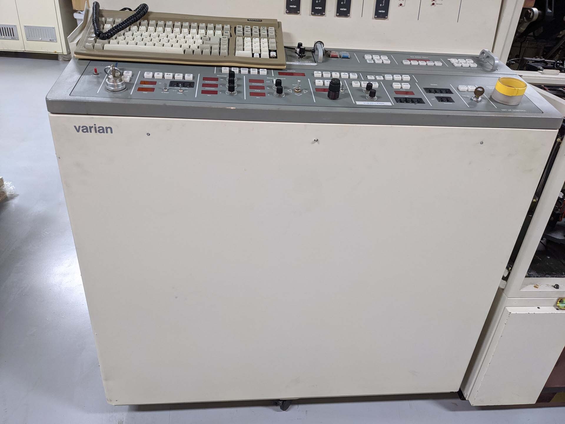 Photo Used VARIAN 120XP For Sale