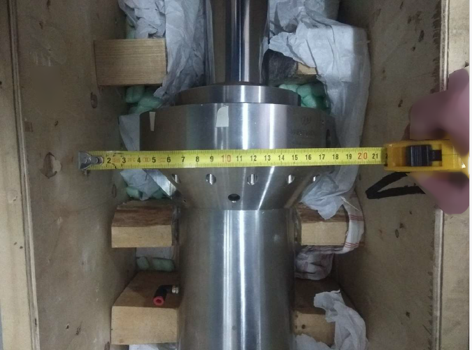 Photo Used VARIAN 1216-04 For Sale