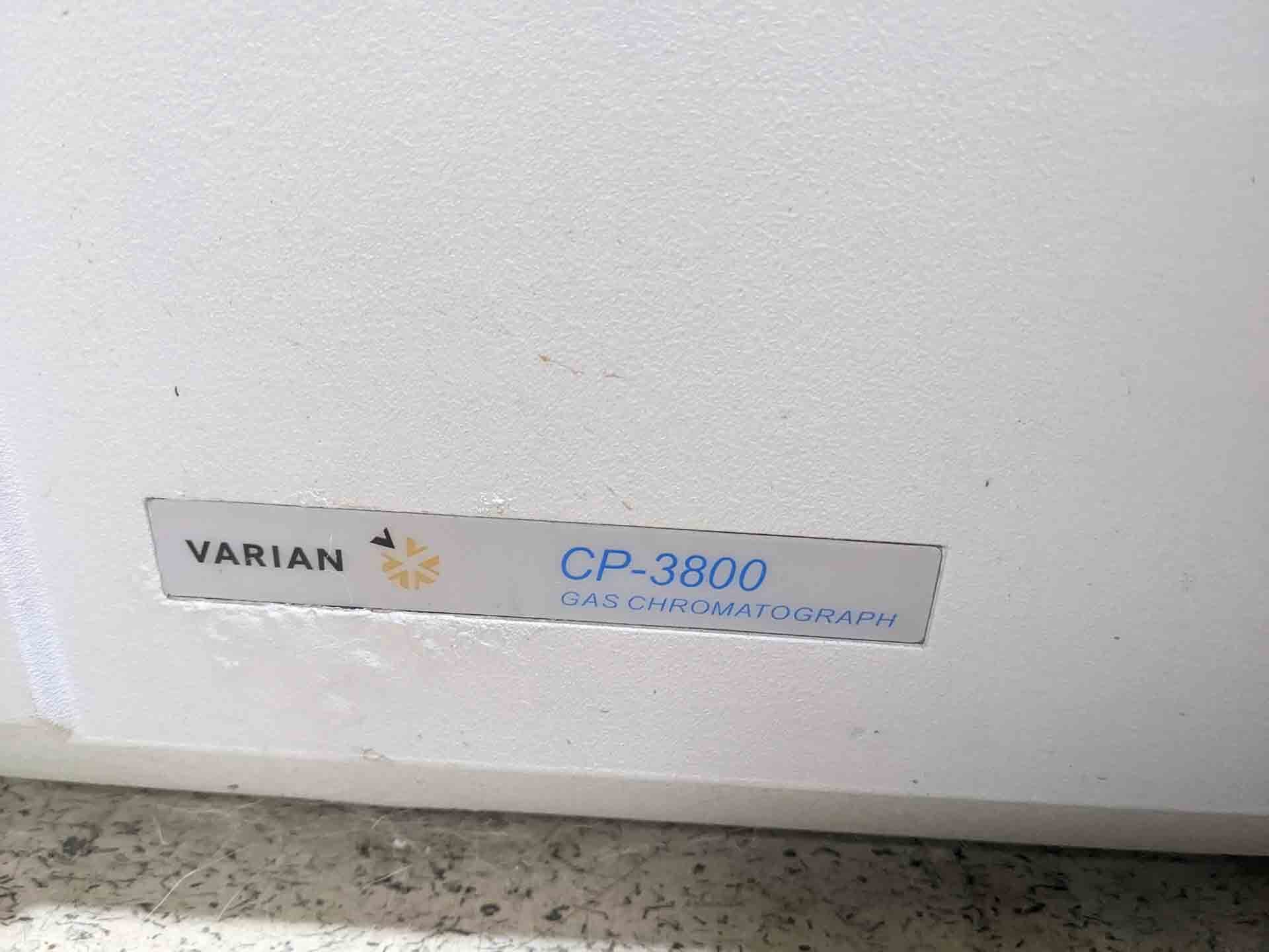 Photo Used VARIAN CP-3800 For Sale