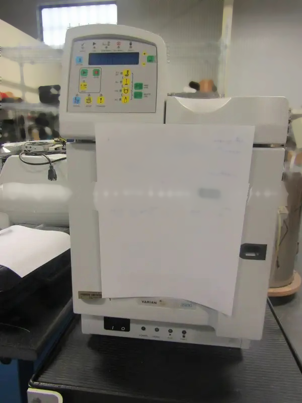 사진 사용됨 VARIAN 3900 판매용