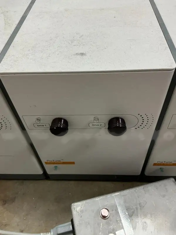 사진 사용됨 VARIAN 400‑MR 판매용