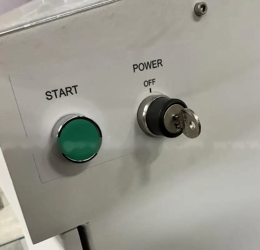 사진 사용됨 VARIAN 400‑MR 판매용