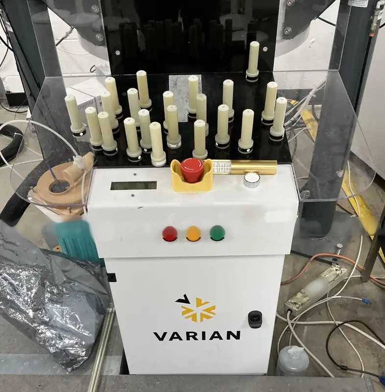 사진 사용됨 VARIAN 400‑MR 판매용