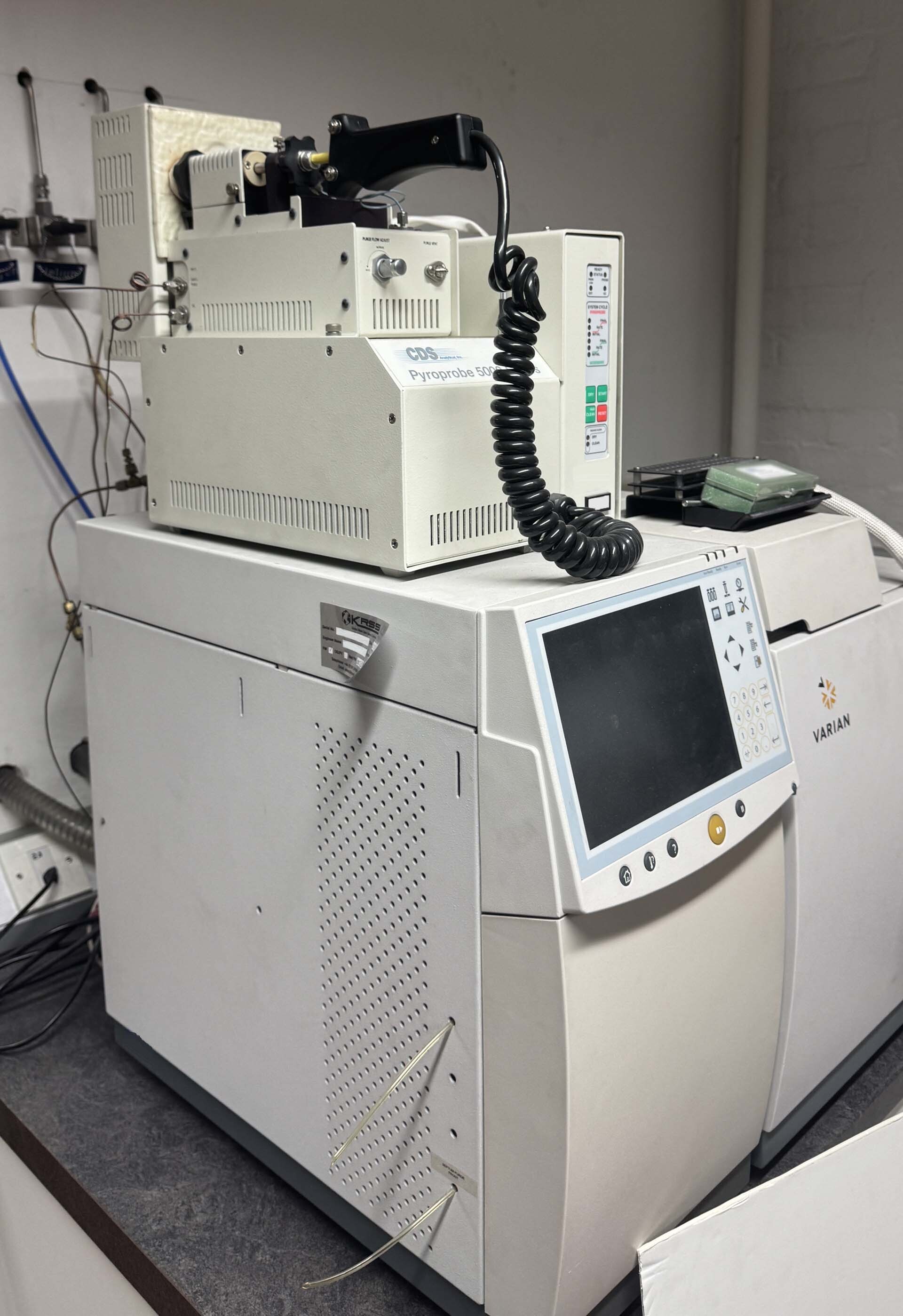 Photo Utilisé VARIAN 450-GC À vendre