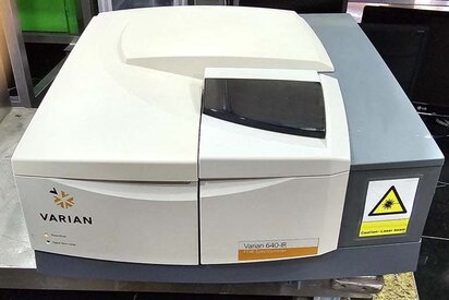 VARIAN 640-IR #293762222