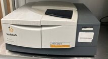 사진 사용됨 VARIAN 640-IR 판매용