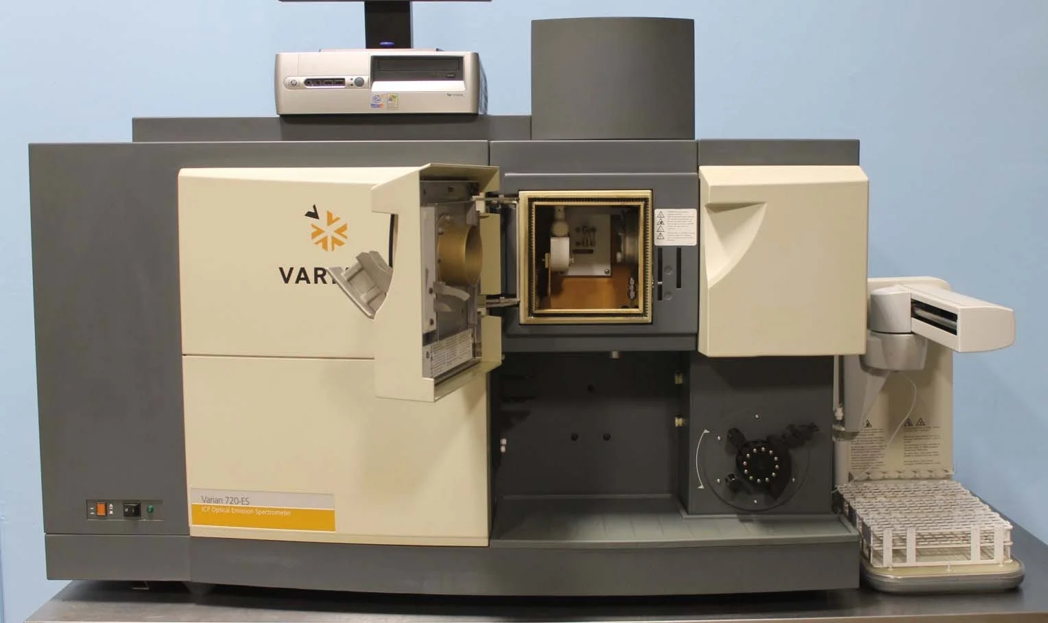 VARIAN 720-ES Spectrometer used for sale price #9251394 > buy from CAE