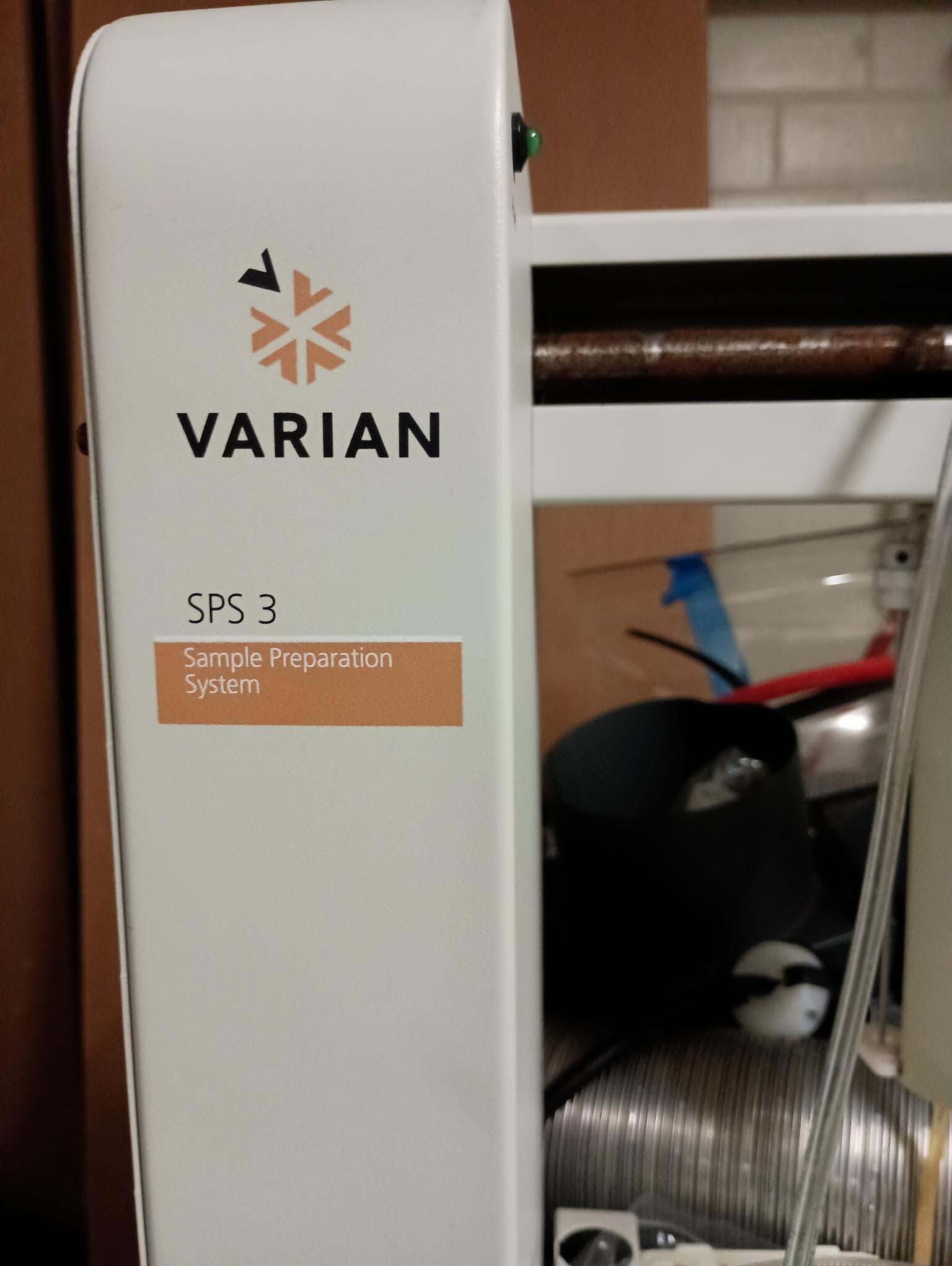 Foto Verwendet VARIAN 820 Zum Verkauf