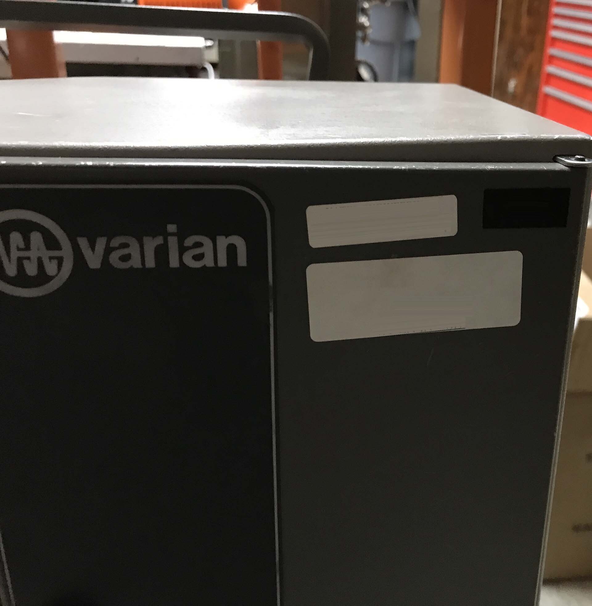 Photo Utilisé VARIAN ND 938-41 À vendre