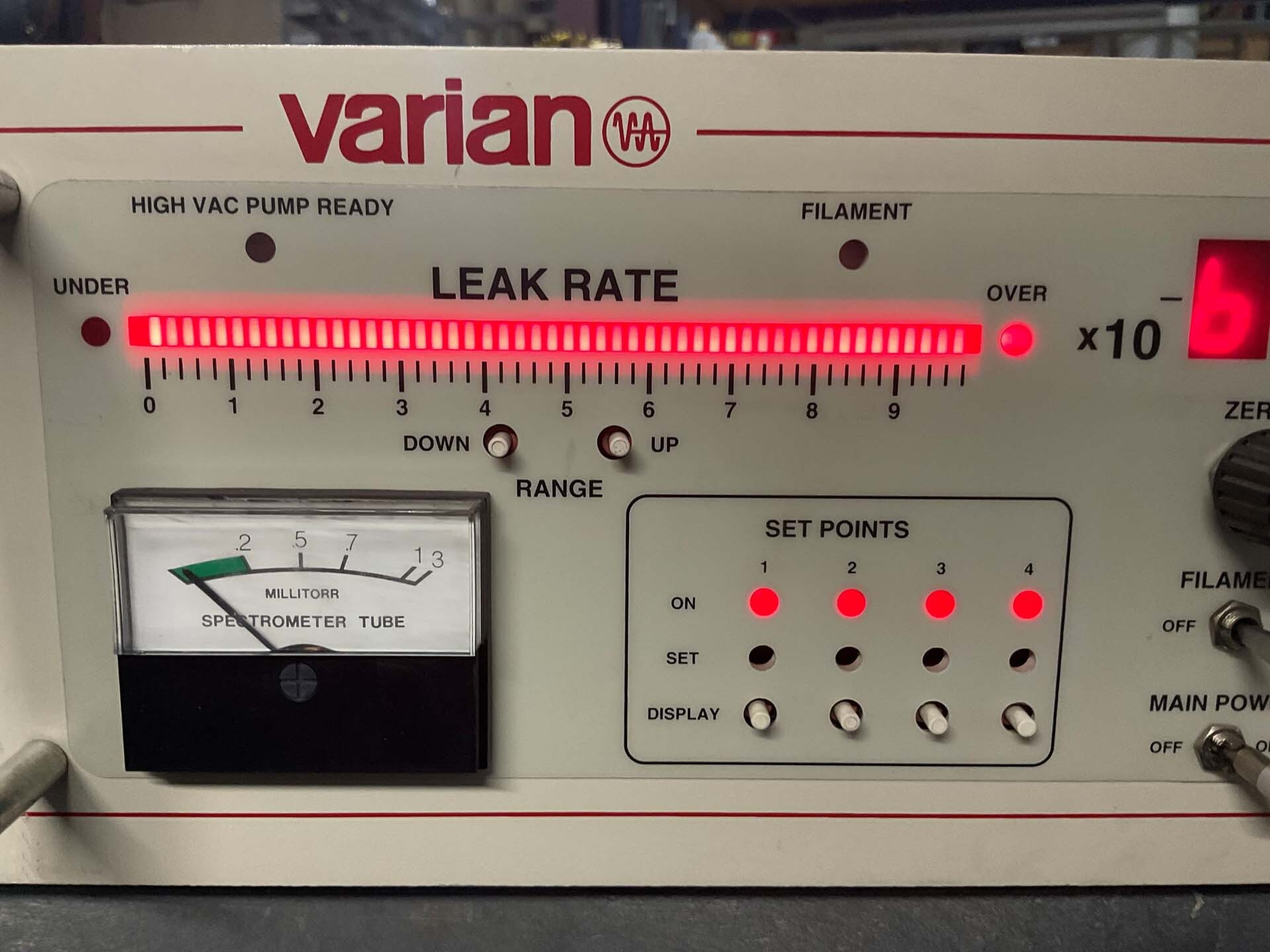 Photo Used VARIAN 990 CLD For Sale