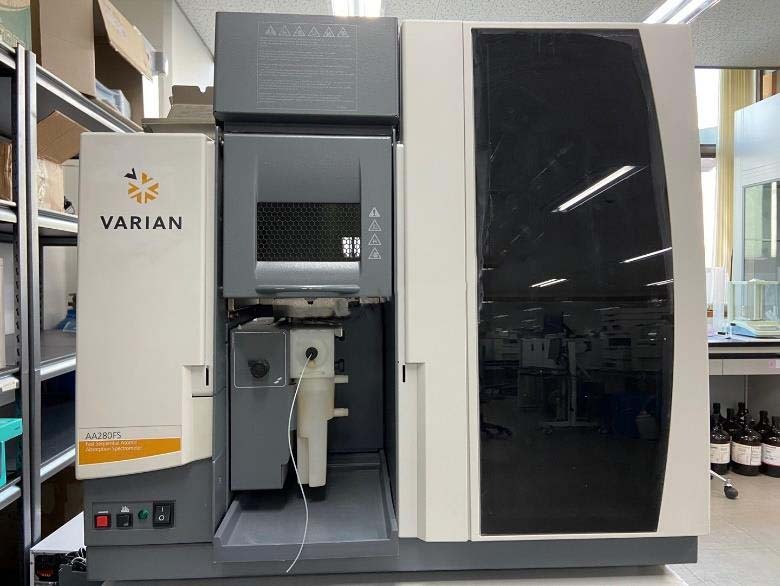 Photo Used VARIAN AA 280FS For Sale