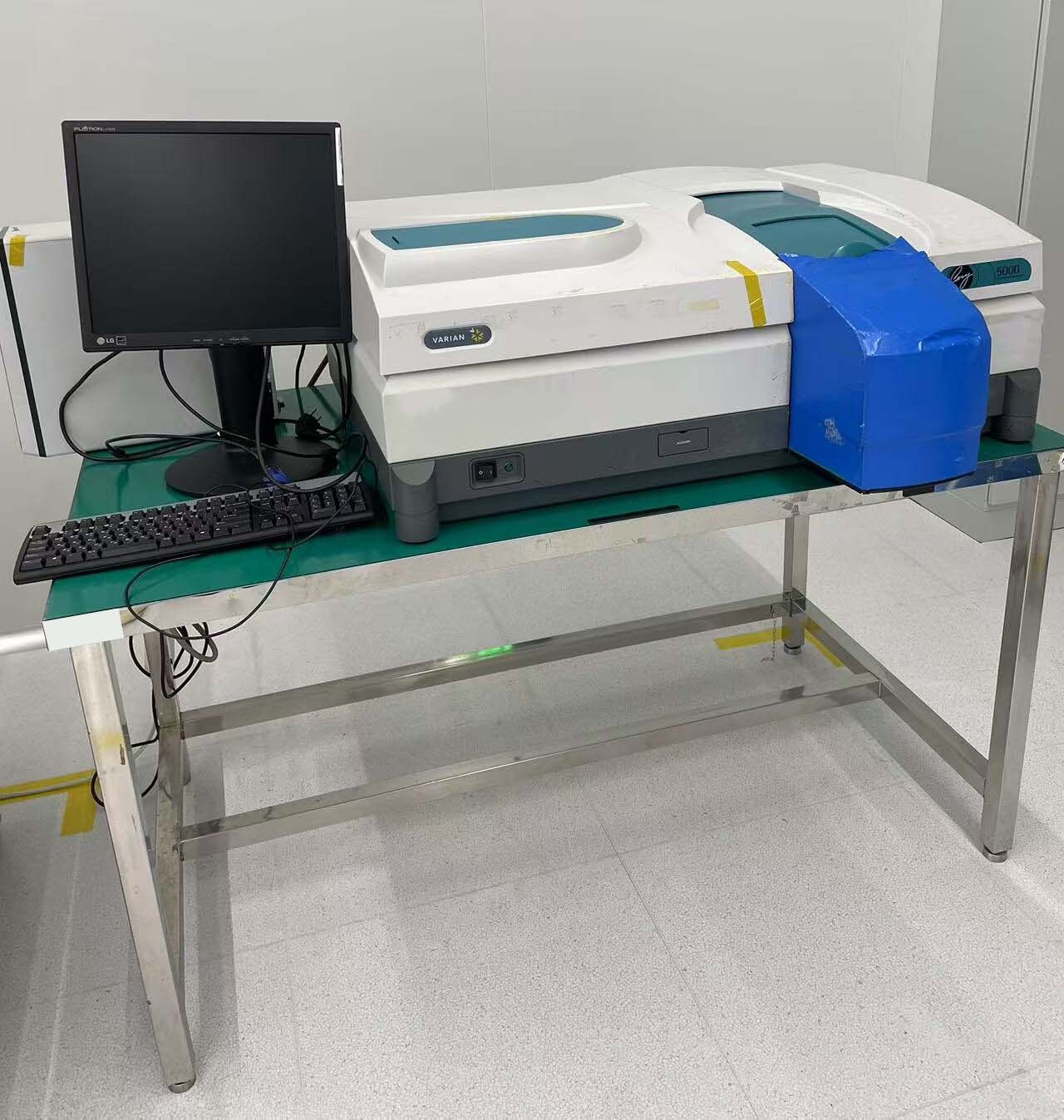圖為 已使用的 VARIAN Cary 5000 待售