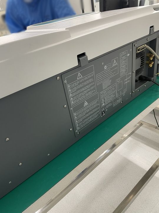 圖為 已使用的 VARIAN Cary 5000 待售