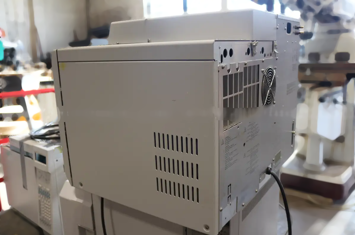 图为 已使用的 VARIAN CP-3800 待售