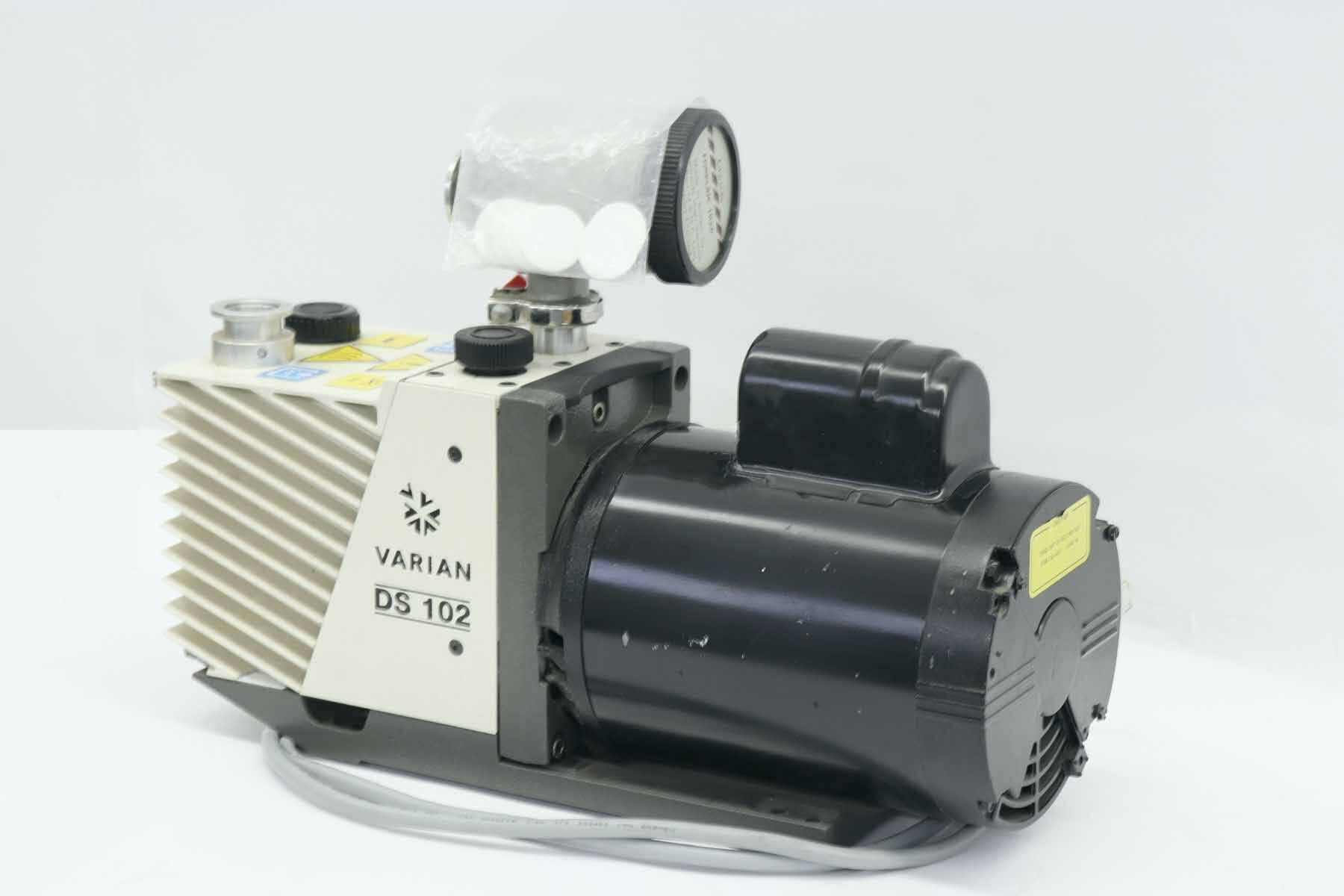 Photo Used VARIAN DS 102 For Sale