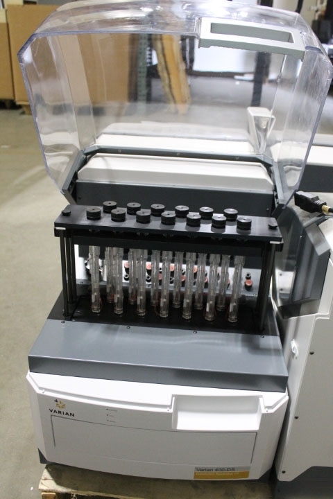 Photo Used VARIAN DS 400 For Sale