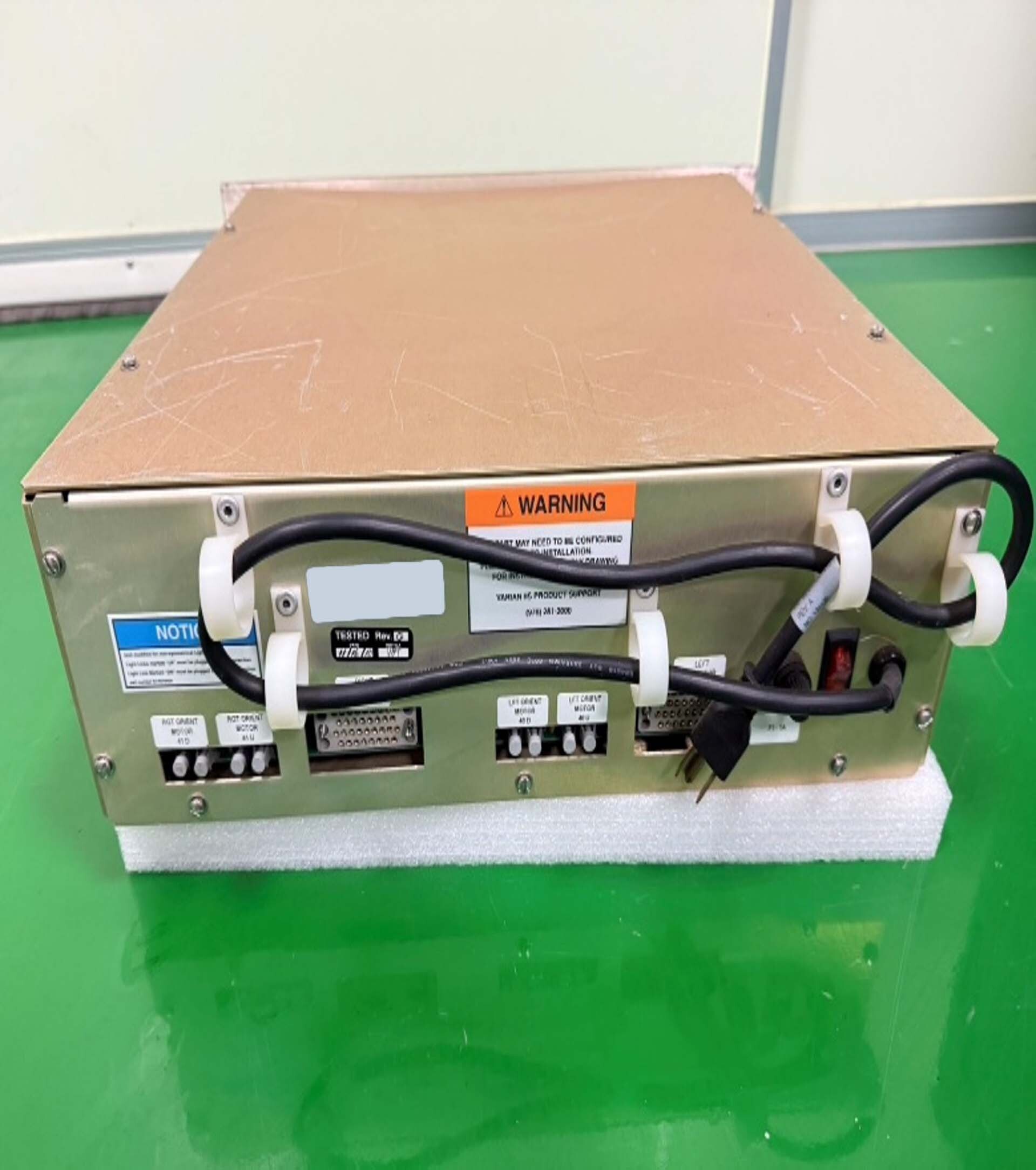사진 사용됨 VARIAN E220 / E500 판매용